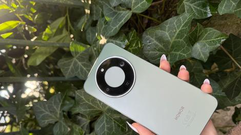 Zakaj se ljubitelji divjih avantur tako zelo veselijo prihoda novega HONOR Magic8 Lite?