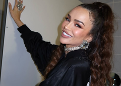 Čevlji, o katerih govorijo vsi: Severina navdušila z visokimi škornji (vzorec je sijajen)