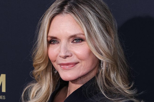 Najlepši make up videz za ženske 50+: Michelle Pfeiffer pozna skrivnost za sijoč in mladosten videz