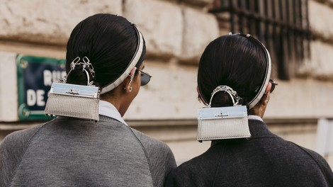 Ključne torbice za 2026: 3 modeli, ki definirajo vsak outfit