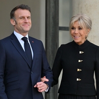 Zaradi Brigitte Macron iz omare spet vlečemo krilo, ki pred leti ni imelo konkurence