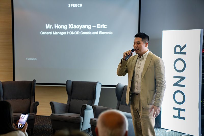 HONOR v Kranjski Gori predstavil novo serijo Magic8