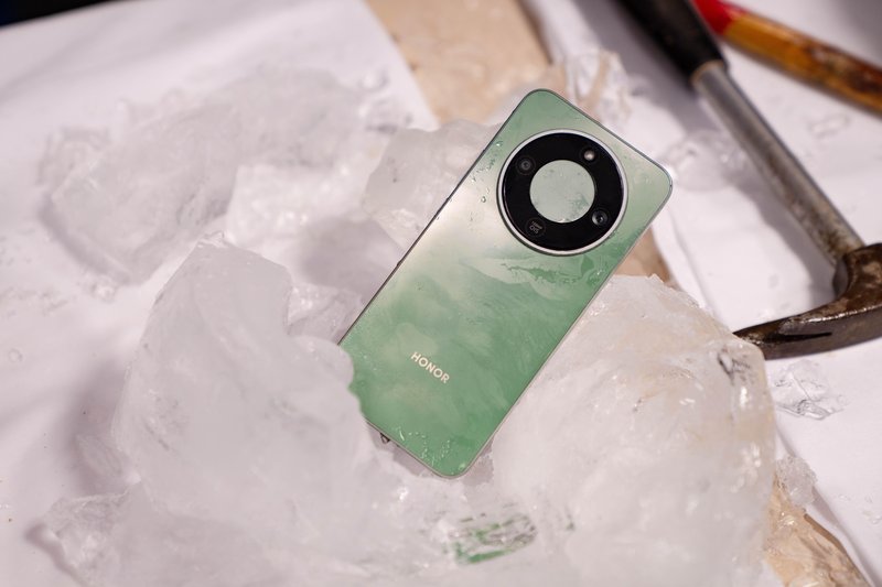 HONOR v Kranjski Gori predstavil novo serijo Magic8