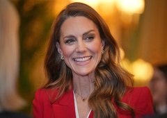 Modni poklon moči žensk: Catherine Middleton v stajlingu, ki navdušuje