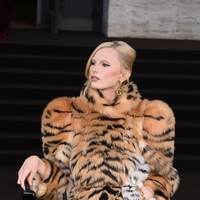 Vzorec, ki smo ga nosili pred 30 leti, se spet vrača v modo!