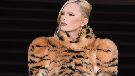 Vzorec, ki smo ga nosili pred 30 leti, se spet vrača v modo!