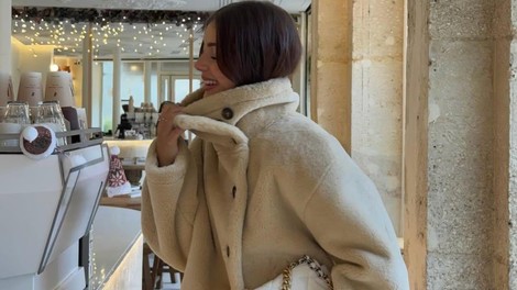 Nova jakna iz Zare preplavila družbena omrežja, saj spominja na luksuzni model: "Popolna je!"