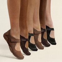 Nike in Skims predstavljata prvo skupno obutev, ki deli mnenja