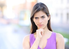 Po besedah astrologov je to daleč najslabše astro znamenje: ima zelo težek značaj in oster jezik