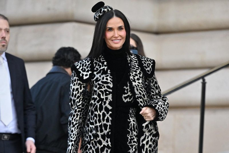 Demi Moore pariški teden mode Schiaparelli