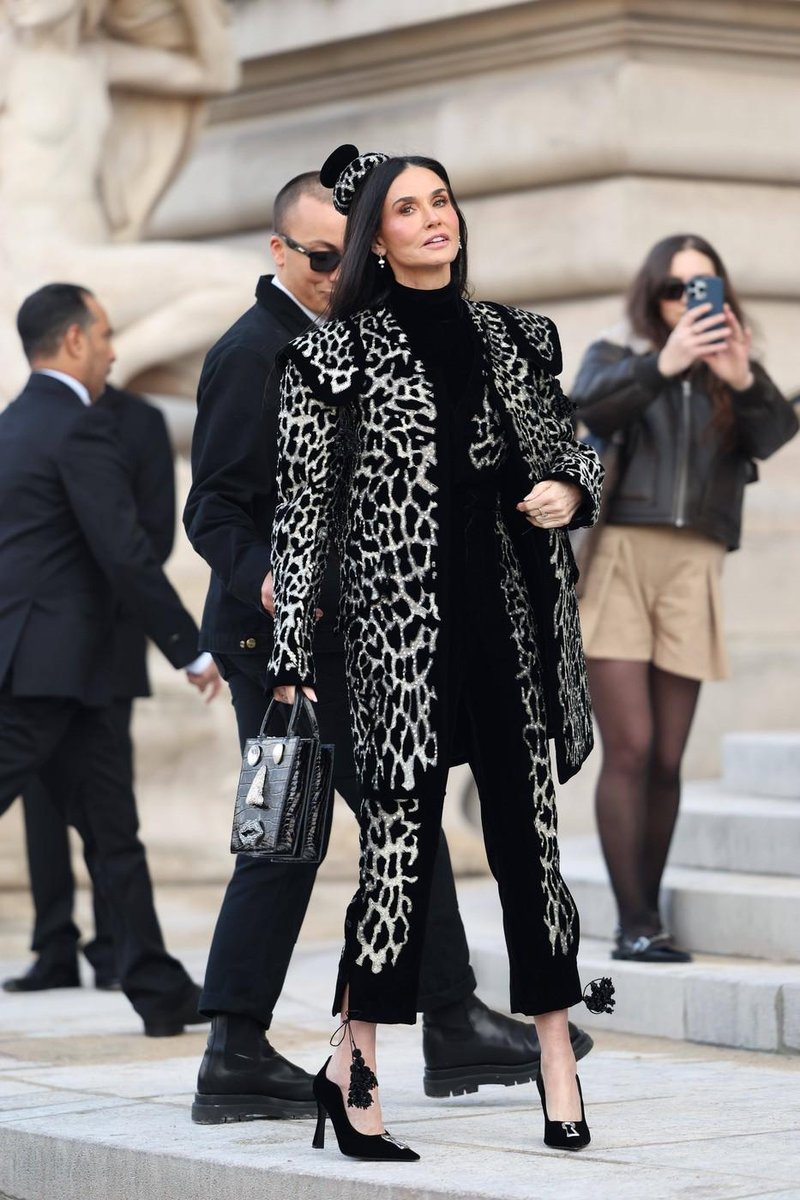 Demi Moore pariški teden mode Schiaparelli