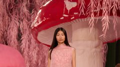 Matthieu Blazy s prvo Haute Couture kolekcijo za Chanel odpira novo poglavje Hiše