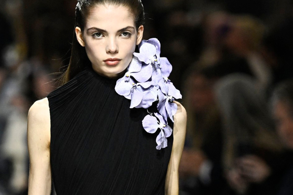 Pariški teden mode Modna revija Dior zelena torba