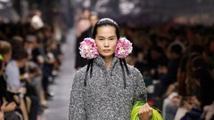 Pariški teden mode Modna revija Dior zelena torba