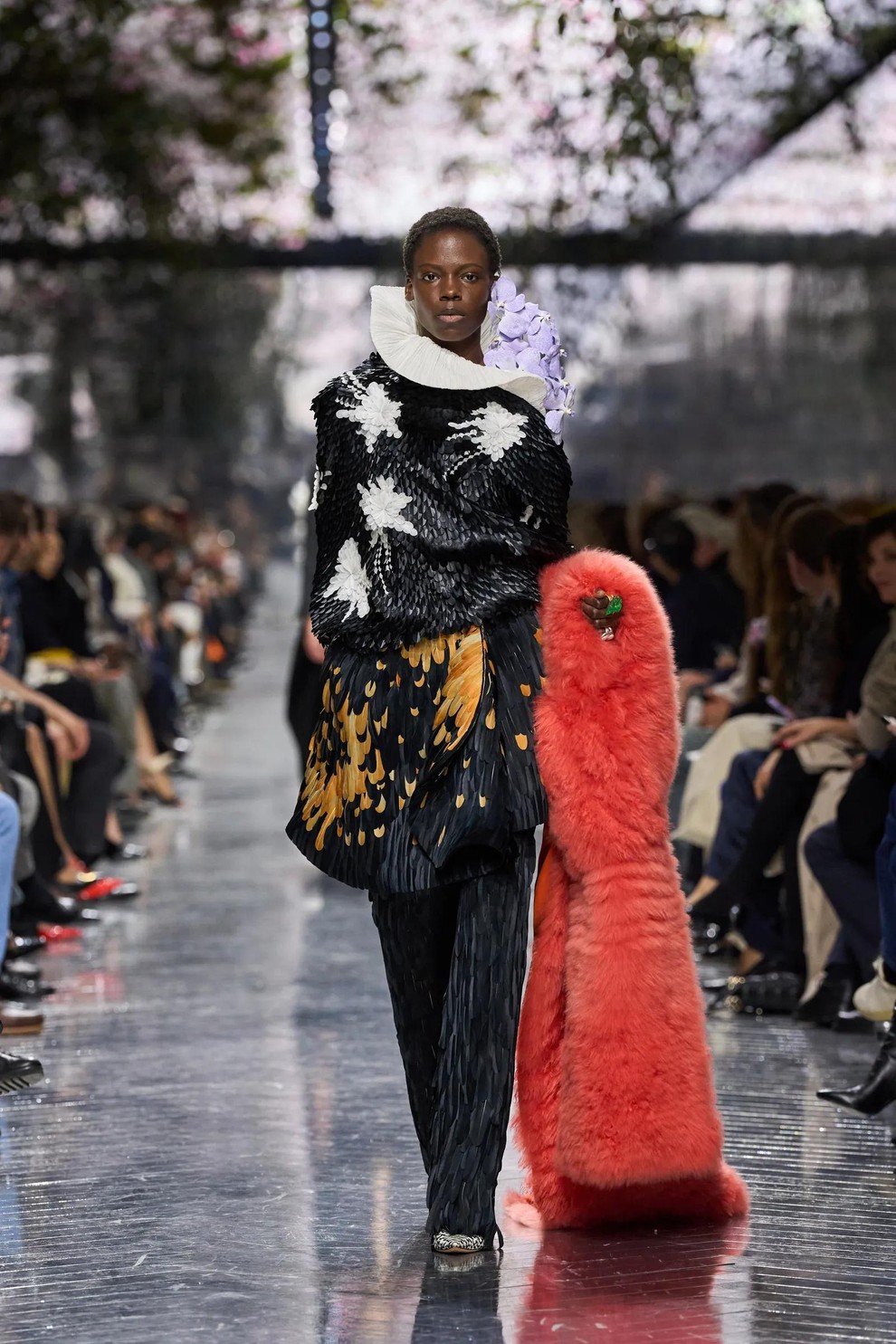 Dior v znamenju prve haute couture kolekcije Jonathana Andersona