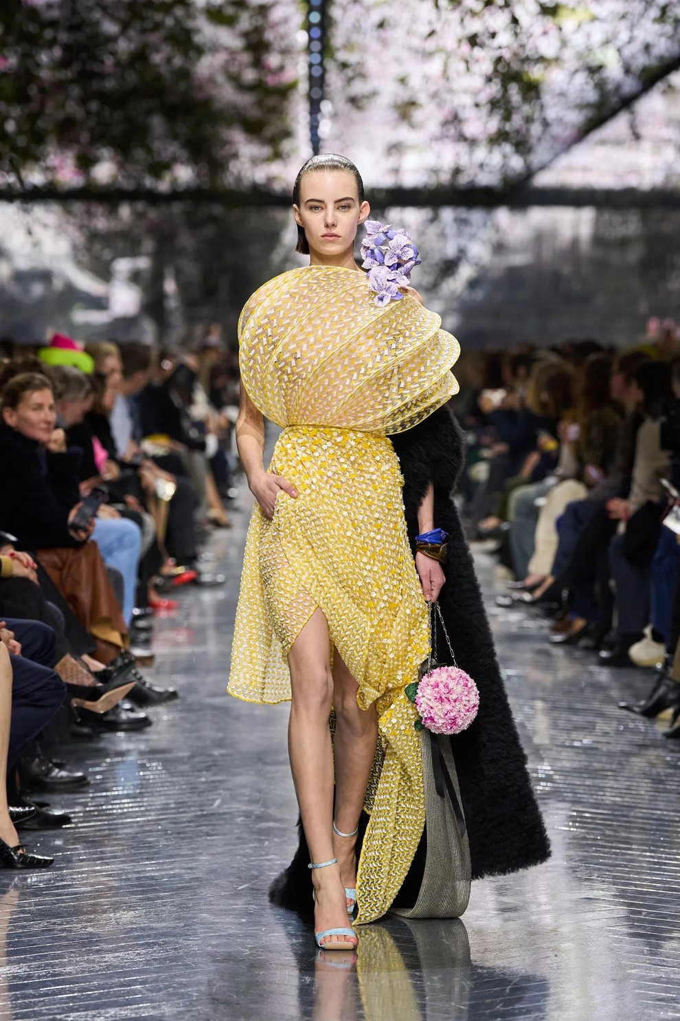 Dior v znamenju prve haute couture kolekcije Jonathana Andersona