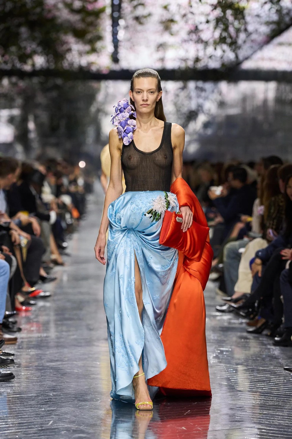 Dior v znamenju prve haute couture kolekcije Jonathana Andersona