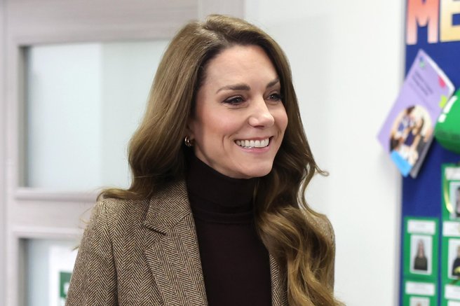 Topla, bogata in neverjetno šik: Ta odtenek bo v 2026 zasenčil čokoladno barvo