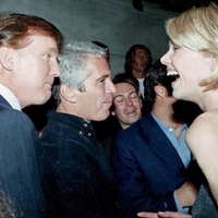 Razkriti milijoni strani o Epsteinu: v dokumentih tudi hude obtožbe proti Trumpu