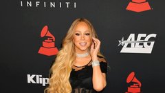 Mariah Carey prosojna obleka