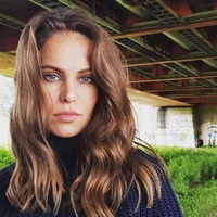 Kdo je Mia Kovačić, katere ime se pojavlja v Epsteinovih dokumentih?