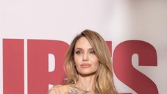 Angelina Jolie film premiera Coutures