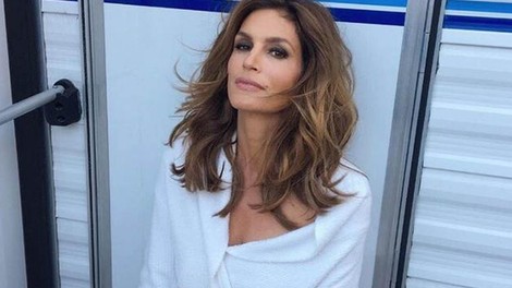 3 znamenja bodo najbolj trpela zaradi retrogradnega Merkurja: Čakajo jih neprevidljive situacije in konflikti v ljubezni