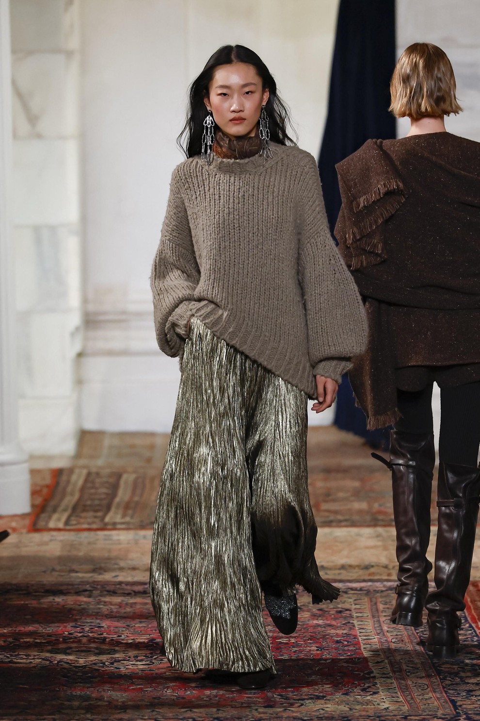 Podeželski glamur po receptu Ralpha Laurena: oglejte si kolekcijo za jesen in zimo 2026/2027