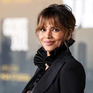 Halle Berry pričeska frizura