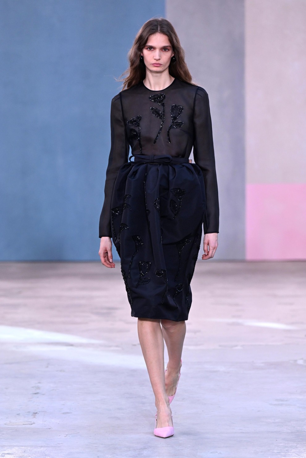 Ženska v pogonu: Jesenska kolekcija Caroline Herrera v znamenju New Yorka