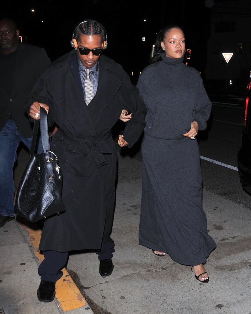 Rihanna pevka zmenek