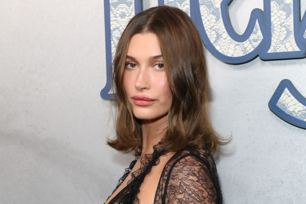 Hailey Bieber premiera film Viharni vrh