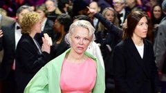 Pamela Anderson obleka Carolina Herrera filmski festival Berlinale Berlin