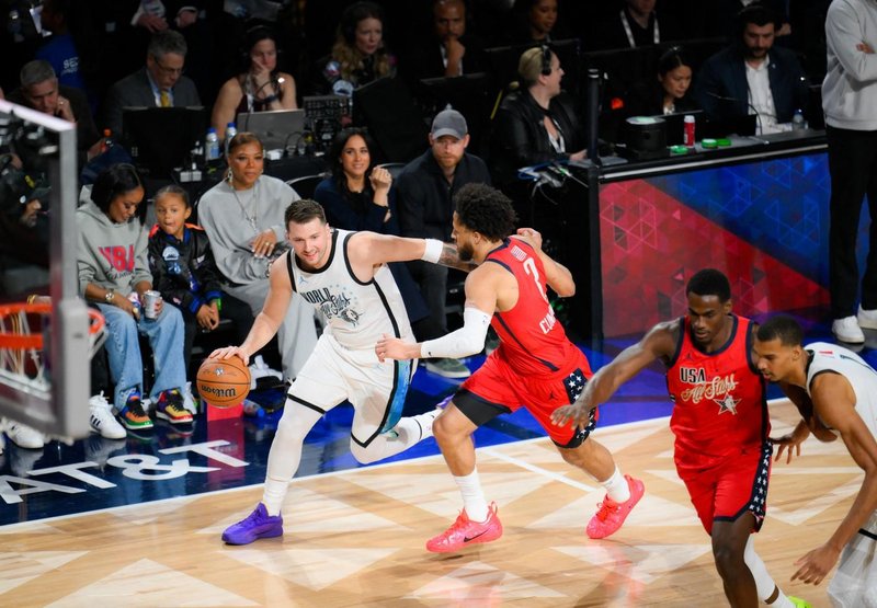 Meghan Markle in princ Harry liga NBA košarkarška tekma Luka Dončić