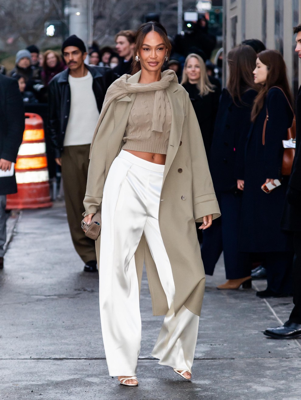 Navdih z newyorkških ulic: Kaj se je tokrat nosilo izven modnih pist na NYFW?