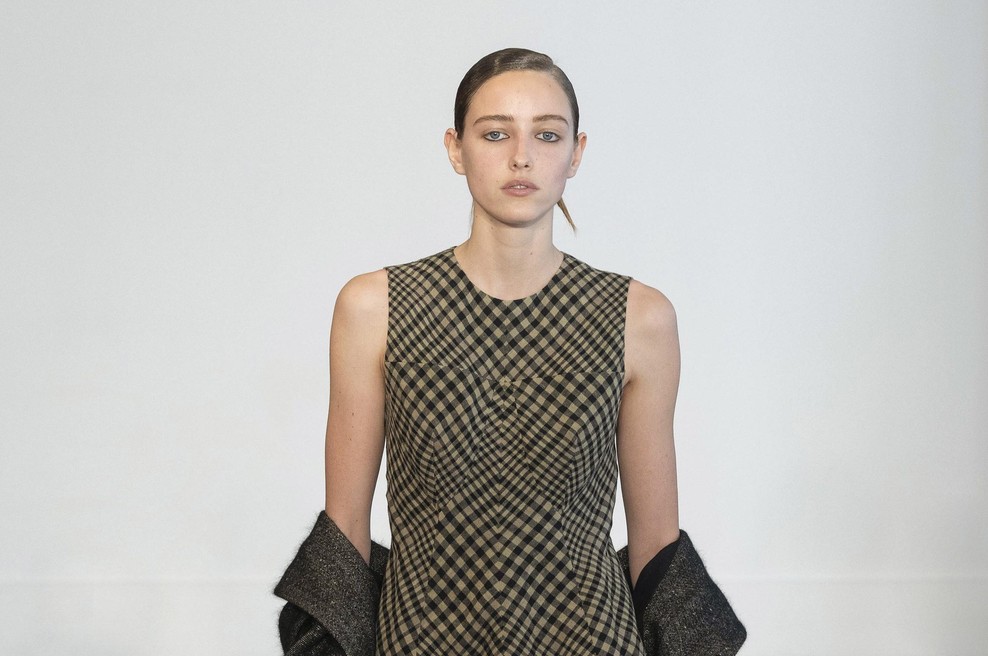 To sezono modnim pistam vladajo pozna 90. leta (foto: Profimedia)