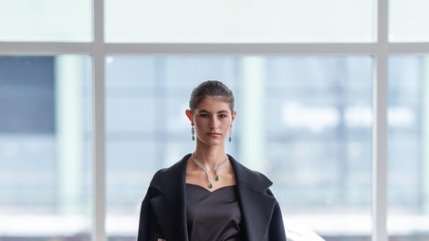 ALEXANDER STUDIOS with DAZZLE BY PARI Jewelry