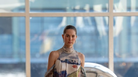 MAD DAISY with  LA MAIRI JEWELRY