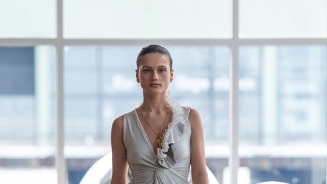 MUNDOE&E with LOVETUNAY Bag & NINA B. Shoes