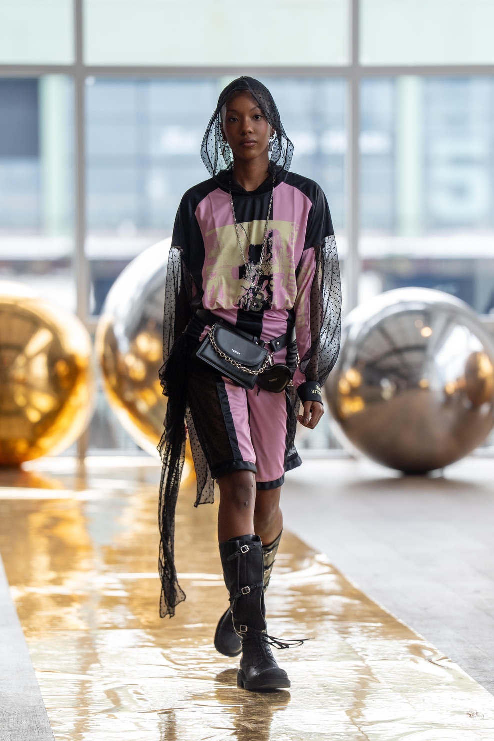 PAPER DOLLS COLLECTION with BAURDELLE Dog Acessories & URBAN DIAMONDS Jewelry