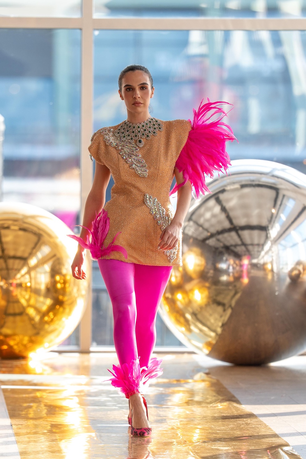 ĐURĐA ĐUKIĆ DESIGN with DAZZLE BY PARI Jewelry & ARIAHWOLF Shoes