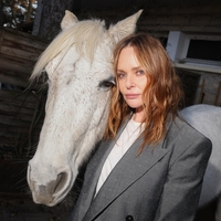 Stella McCartney na modno pisto vključila konje in ustvarila magično kuliso