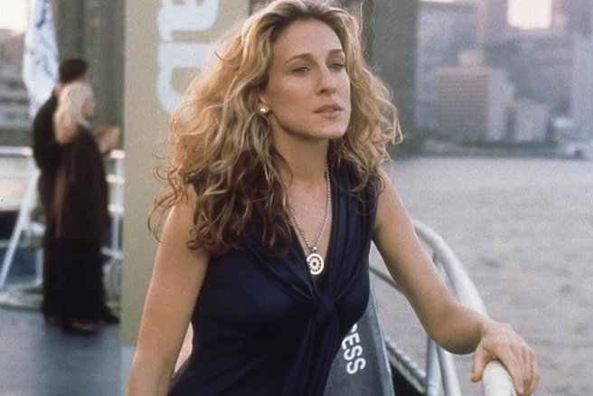 Kako se oblačiti kot Carrie Bradshaw? Imamo popoln vodnik