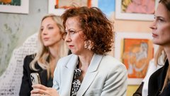 
                                                         Kaj vse smo se naučili v pogovoru z Vesno Milek in Darjo Bavdaž Kuret na letošnjem dogodku Elle Dialog