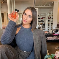 Ta detajl na steklenički razkriva, kdaj parfumu poteče rok trajanja (mnogi ga ignorirajo tudi desetletja)