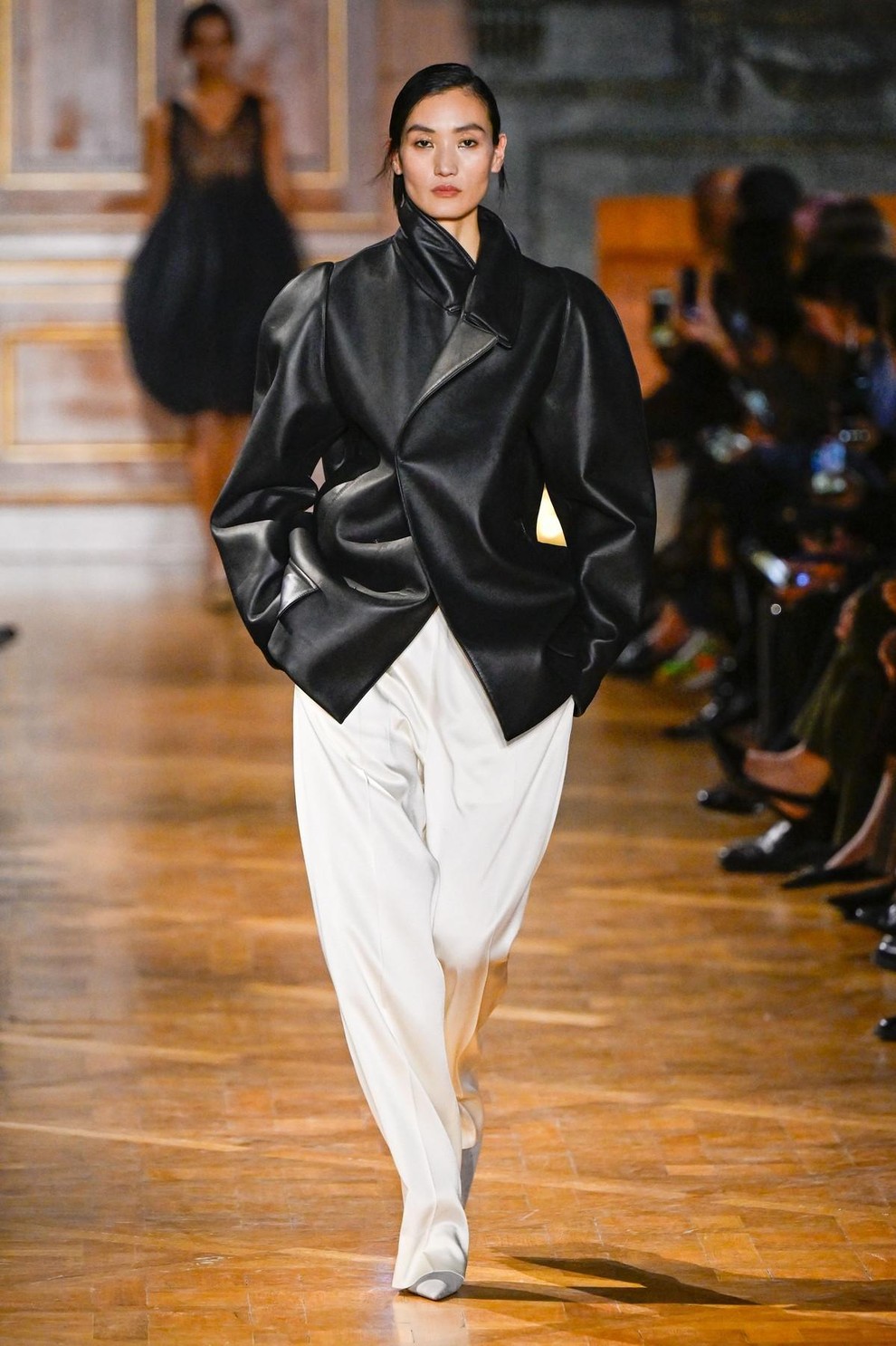 Victoria Beckham razkriva formulo za popoln jesenski stil!