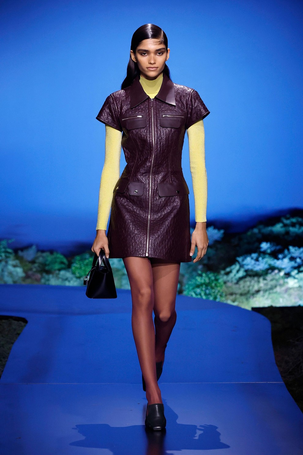 Kako s pasom oplemenititi vsak stajling? Hermès za jesen in zimo 2026/27