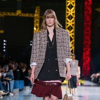 Matthieu Blazy o novi viziji Chanela: "Želim ustvariti platno, na katerem so ženske lahko brez opravičevanja to, kar so – in kar želijo postati."