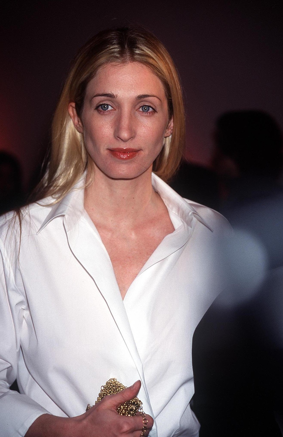 Kako je poročna obleka Carolyn Bessette spremenila poročne obleke za vedno (foto: Profimedia)