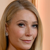 Elegantno ali preveč neokusno? O obleki Gwyneth Paltrow se krešejo mnenja